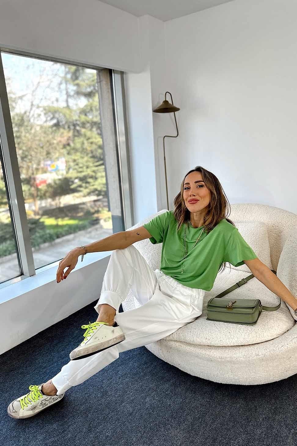 Kadın Bisiklet Yaka Oversize Tişört