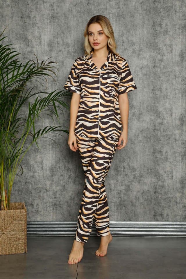 Zebra Desen Düğmeli Kısa Kol Pijama Takımı