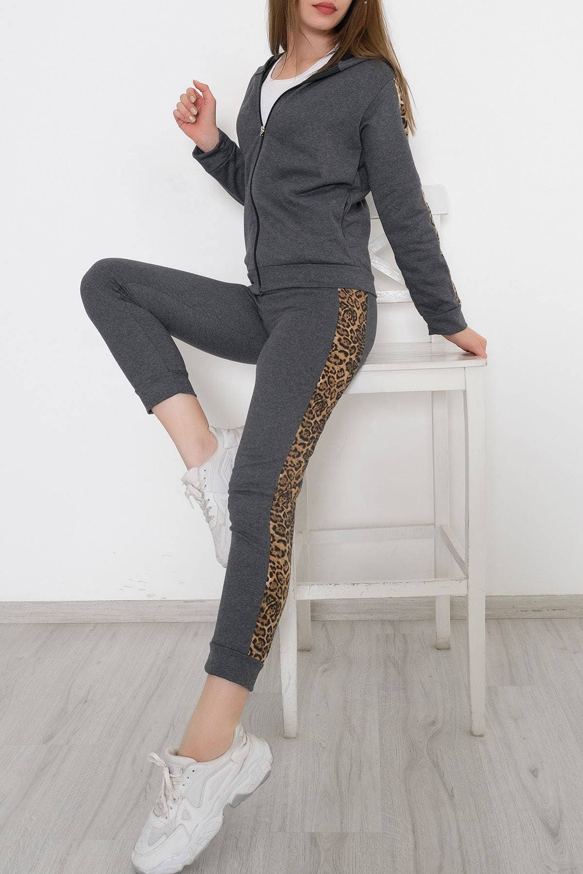 Leopar Detaylı Fermuarlı Takım Antrasit