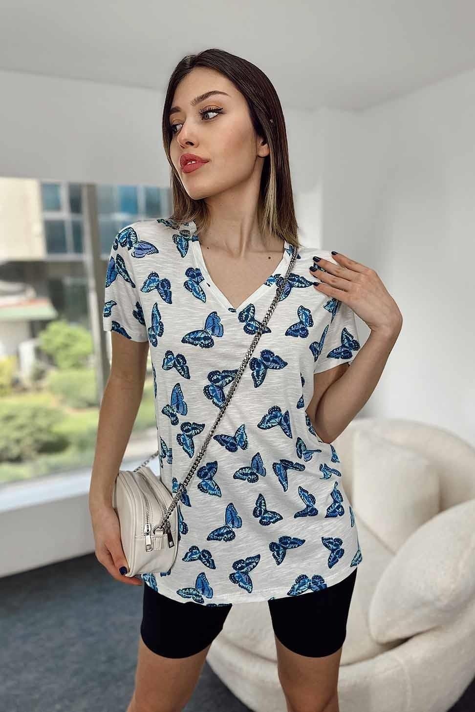 Kadın V Yaka Kelebek Baskılı Süprem Kumaş T-shirt