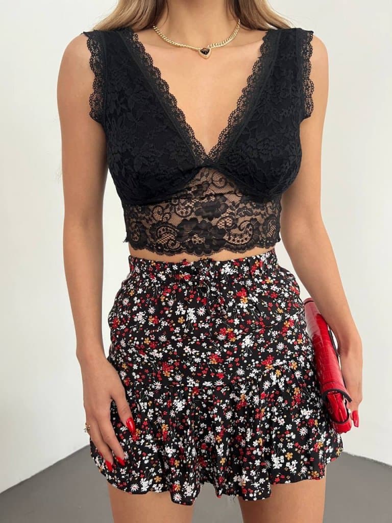 Kadın V Yaka Güpür Braled Crop