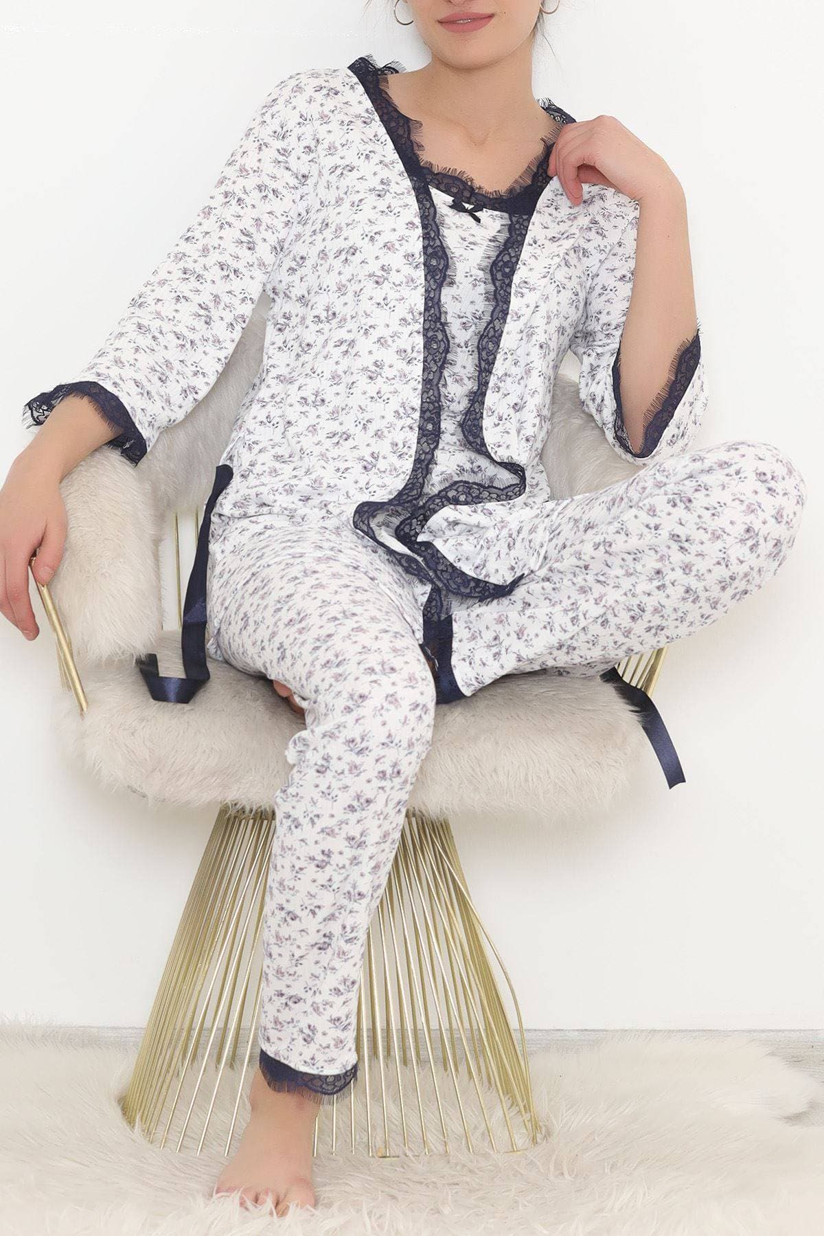 Desenli Lü Pijama Takımı Beyazlaci