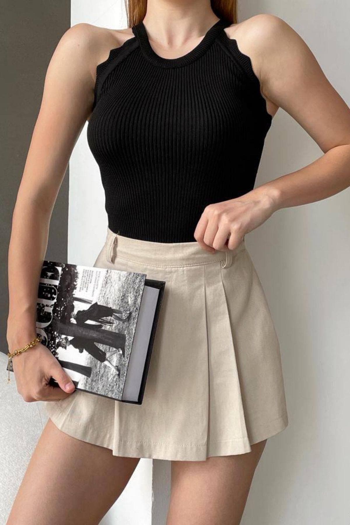 Halter Yaka Zikzak Detaylı Triko Bluz Siyah