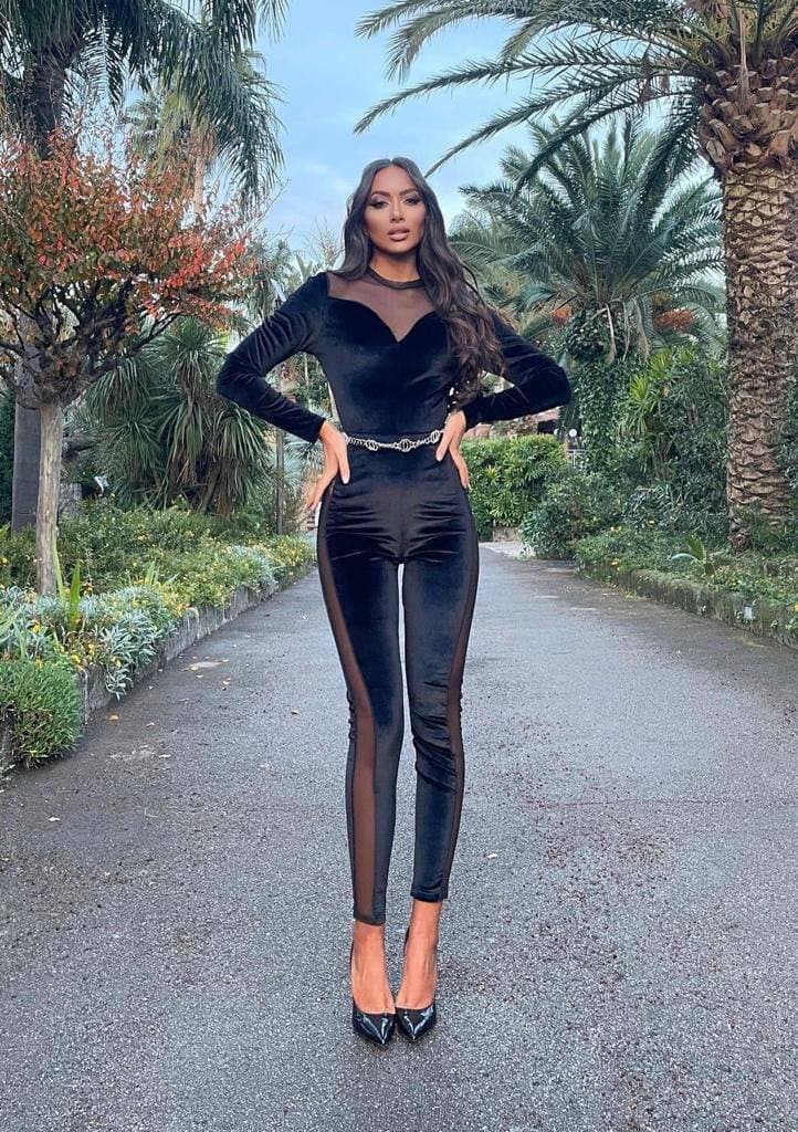Kadın Kadife Ve Likralı Tül Kumaş Gizli Fermuarlı Transparan Detaylı Maxi Boy Tulum