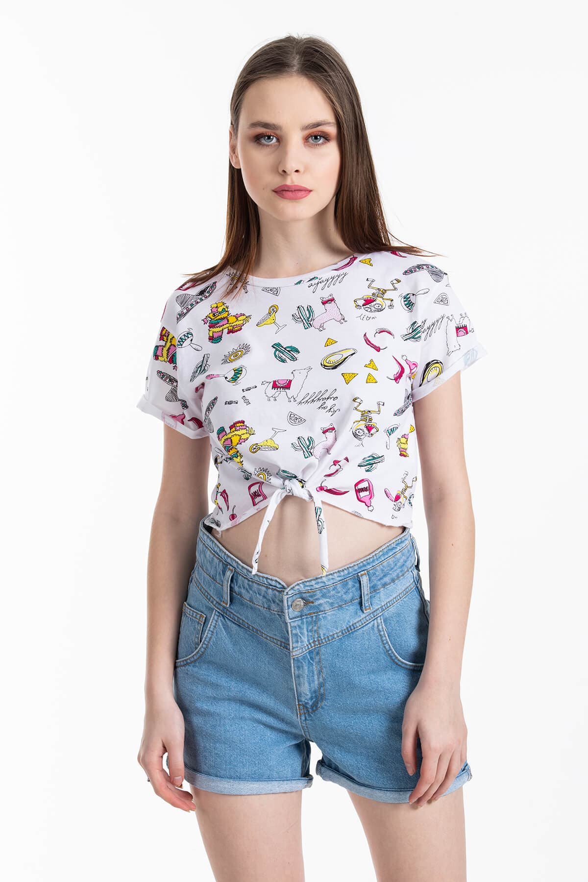 Desenli Bağlamalı T-Shirt Beyaz