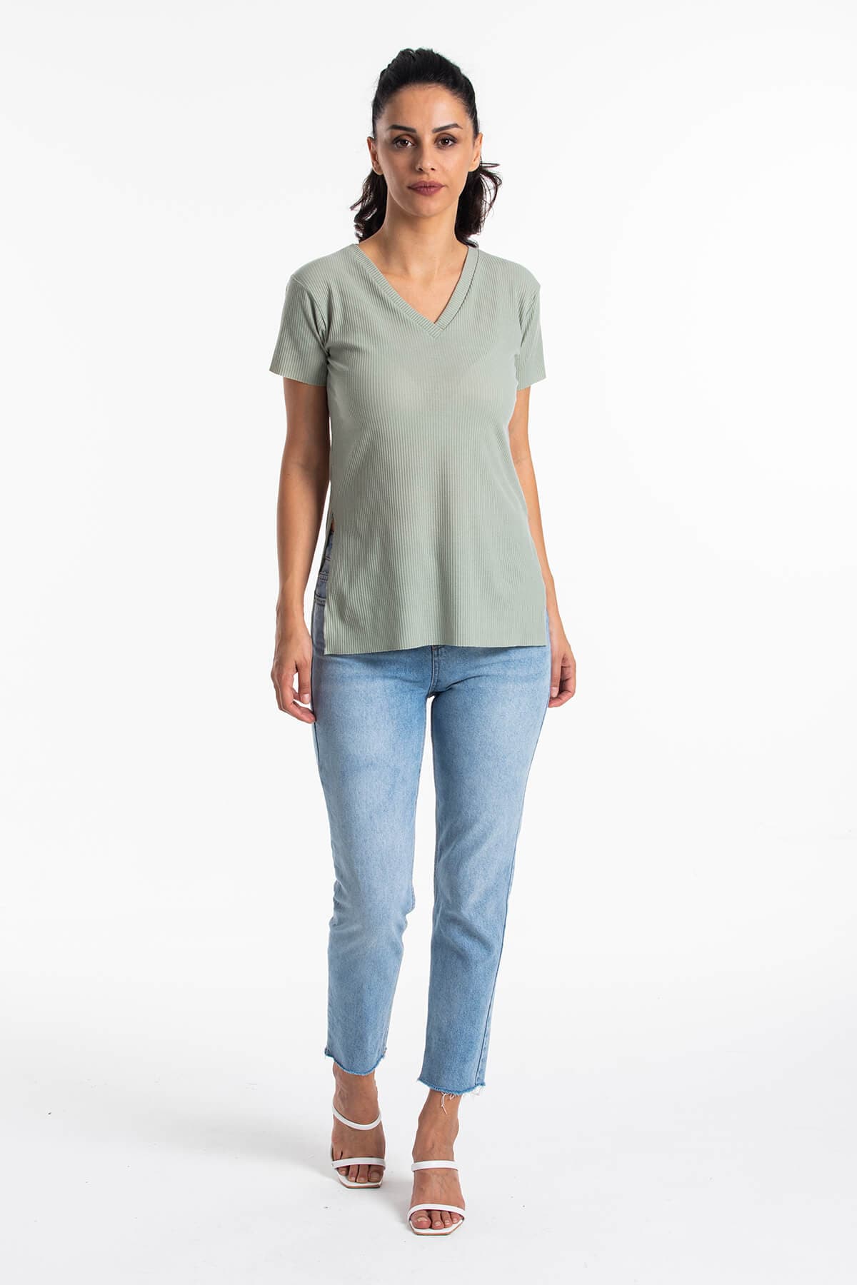 V Yaka Yırtmaçlı Kaşkorse T-Shirt Mint