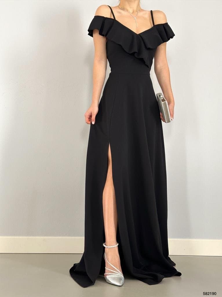 Kadın Madonna Yaka Yırtmaç Detaylı Askılı Krep Kumaş Maxi Boy Elbise